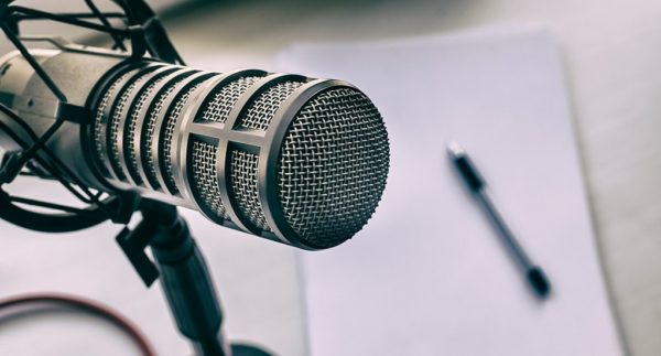 Trik Menghasilkan Rupiah Dari Podcast 